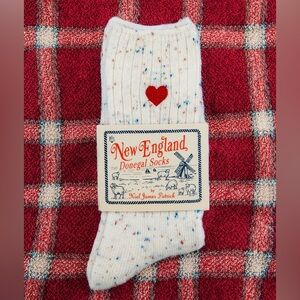 Kiel James Patrick Cream Heart Donegal Socks